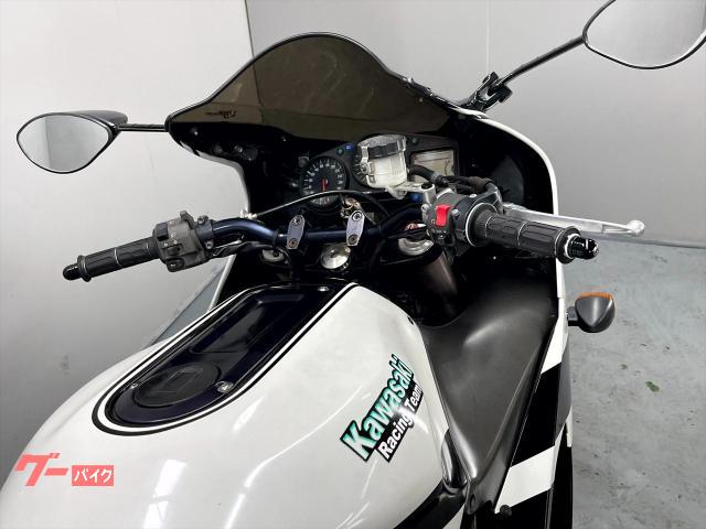 カワサキ Ninja ZX-12R ZXT20A 車検令和9年7月まで カワサキ Ninja ZX-12R ZXT20A 車検令和9年7月まで