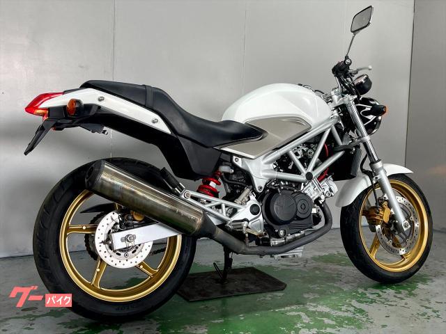 ホンダ VTR250 MC33 2011年モデル インジェクション