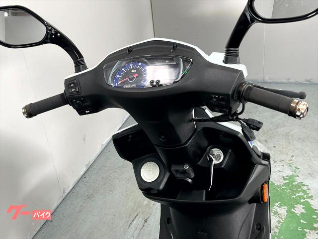 スズキ GSR125NEX 2012年モデル インジェクションモデル