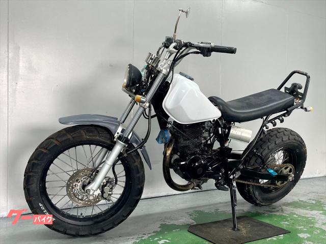 ヤマハ TW200 DG07J 2001年モデル スパトラマフラー