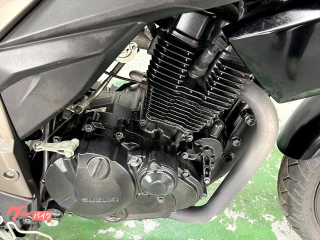 スズキ GIXXER 150 NG4BG 2017年モデル