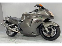 ホンダ　ＣＢＲ１１００ＸＸ　スーパーブラックバード　ＳＣ３５　１９９８年モデル　逆車　キャブ仕様　モリワキマフラー　ＥＴＣ車載器