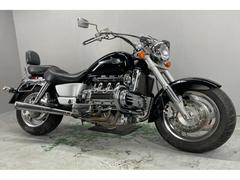 ホンダ　ワルキューレ　ＳＣ３４　２００４年モデル　スパトラマフラー　バックレスト　サイドキャリア