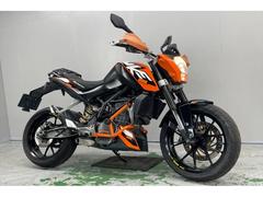 ＫＴＭ　２００デューク　ＪＵＣ４０　２０１３年モデル　ナックルガード　エンジンガード　リアキャリア　ＡＢＳ