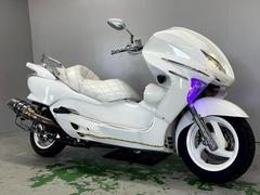 ホンダ　フォルツァ・Ｚ　ＭＦ０８　２００６年モデル　カスタム車　ハンドル　Ｆマスク　エアロ　シート　タンデムバー　マフラー　オーディオ