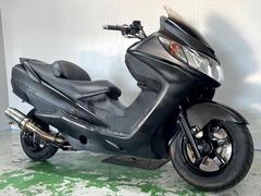 スズキ　スカイウェイブ２５０　タイプＳ　ＣＪ４３Ａ　２００６年モデル　社外マフラー　ステップボード