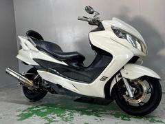 スズキ　スカイウェイブ２５０　タイプＳ　ＣＪ４４Ａ　２００７年モデル　スリーワンマフラー　リアウイング　シート　バックレスト　オーディオ