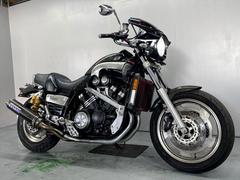 ヤマハ　ＶＭＡＸ　２ＷＥ　１９９９年モデル　Ｖブースト　車検令和８年３月まで　ブレンボキャリパー　オーリンズ　ＯＶＥＲマフラー