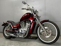 スズキ　イントルーダー４００　ＶＫ５１Ａ　１９９４年モデル　フラットハンドル　社外シート　アメリカン　スポーティー