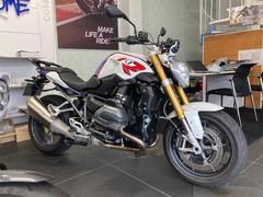 ＢＭＷ　Ｒ１２００Ｒ　セレブレーション　エンジンガード・ＥＴＣ・ドライブレコーダー付き