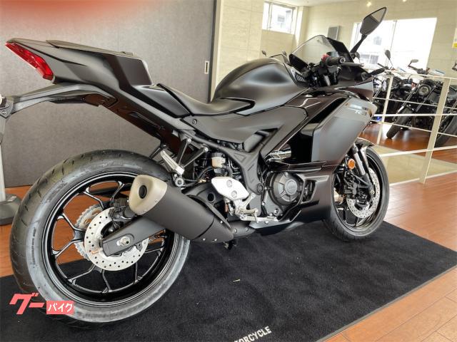 ヤマハ YZF-R3 マットダークグレーメタリック8 2025 ヤマハ YZF-R3 マットダークグレーメタリック8 2025