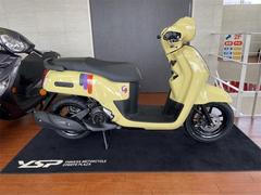 ヤマハ　ファツィオ　　　ペールグリーニッシュイエローソリッド１
