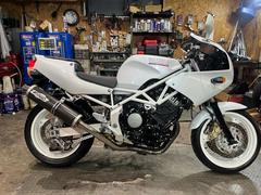 ヤマハ　ＴＲＸ８５０・ＬＥＤヘッドライト・ＥＴＣ・社外マフラー・