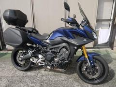 ヤマハ　トレイサー９００ＧＴ　サイドケース＆リアボックス　ＥＴＣ車載器　大型スクリーン　エンジンガード＆アンダーガード付き