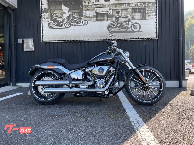 ＦＸＢＲ　ソフテイル　ブレイクアウト　認定中古車　メーカー保証　エンジンガード付き
