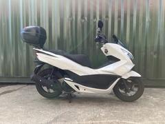 ホンダ　ＰＣＸ　ＧＩＶＩリヤボックス