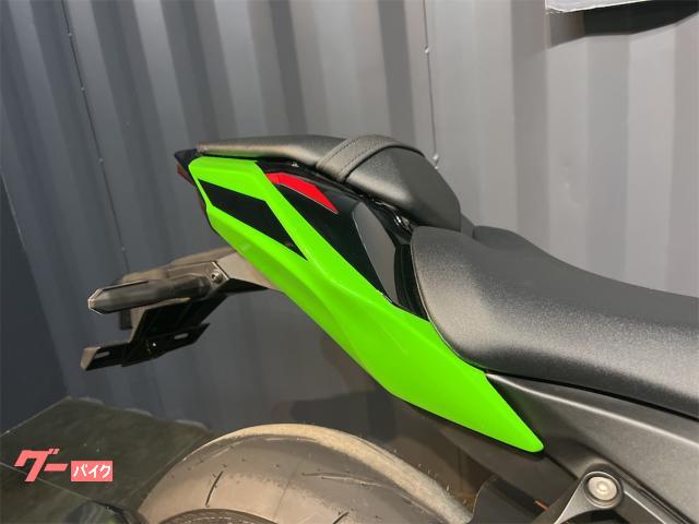 てんちょーページ カワサキ（KAWASAKI）2018年 Ninja ZX-10R・カラーチェンジのカタログ