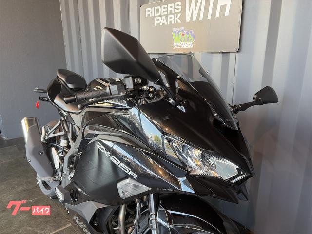 カワサキ Ninja ZX－25R SE クイックシフター