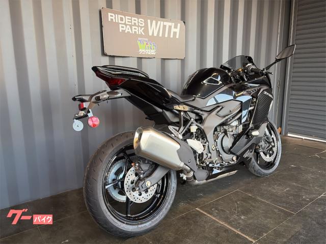カワサキ Ninja ZX－25R SE クイックシフター