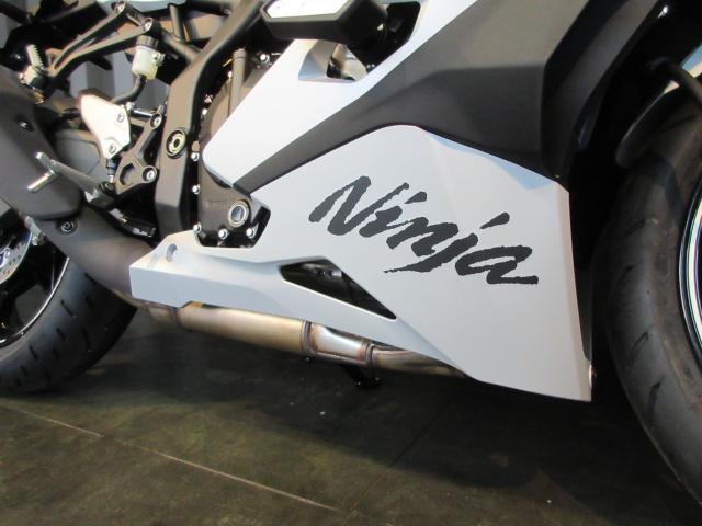 カワサキ Ninja ZX－4R SE ETC2．0 JRM