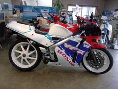 ホンダ　ＶＦＲ４００Ｒ