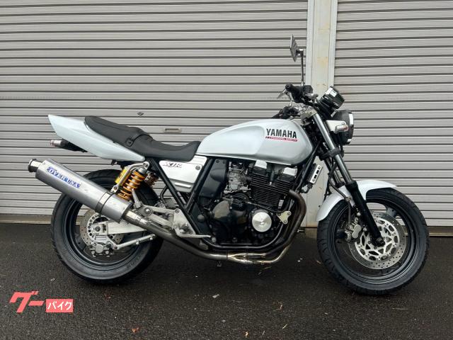 ＸＪＲ４００　社外マフラー・フェンダーレス