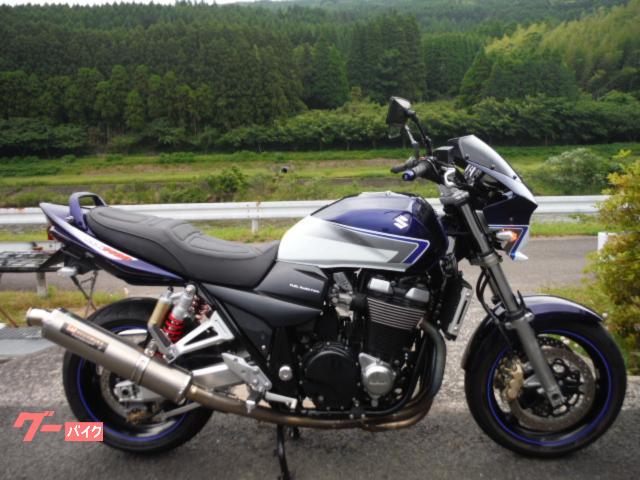 ＧＳＸ１４００　Ｋ６　ヨシムラマフラー　ＥＴＣ　ビキニカウル　ハンドル　バーエンド　ウインカー