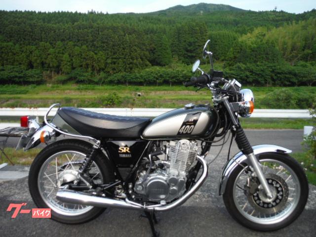 ＳＲ４００　２０１６モデル　ＦＩ　マフラー　ハンドル　シート　リヤサス　ミラー　グリップ　ステンメッシュホース　ＵＳＢ電源