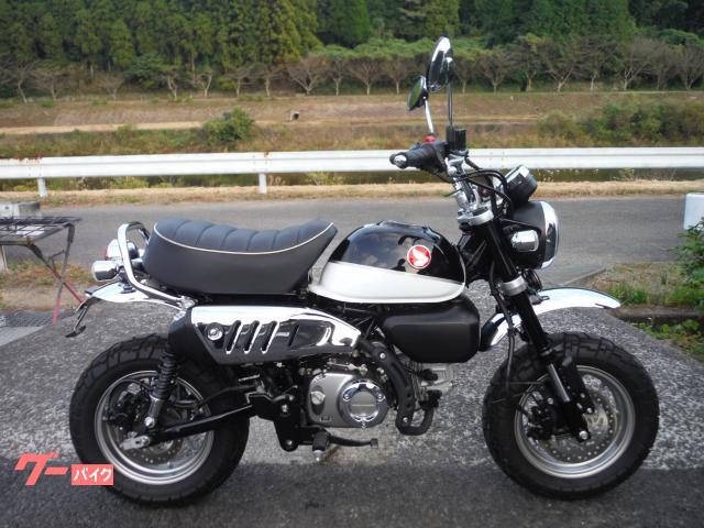 モンキー１２５　２０１９モデル　４速　マフラー　フェンダーレス　タンデムグリップ