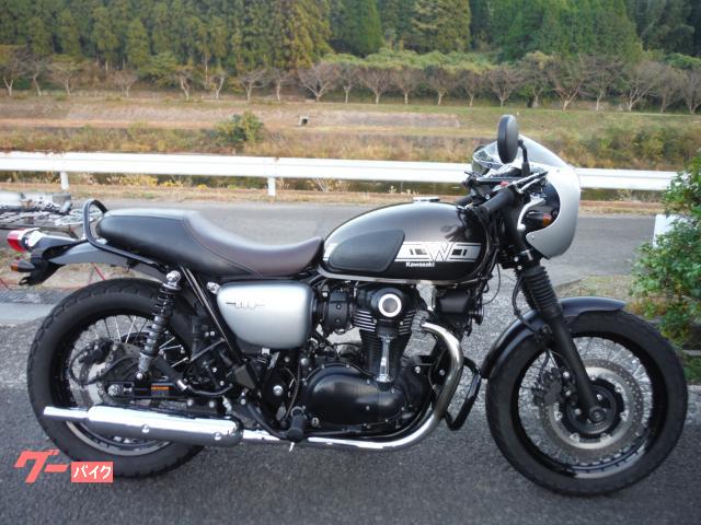 Ｗ８００　カフェ　２０１９モデル　ハンドル　シフトインジゲーター　ウインカー　タンデムバー　ＧＰヒーター　ＥＴＣ