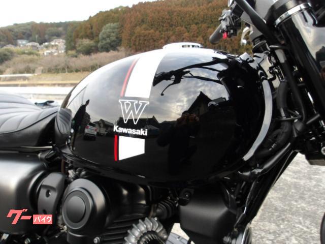 カワサキ W800 ストリート 2022モデル サイドバックサポート