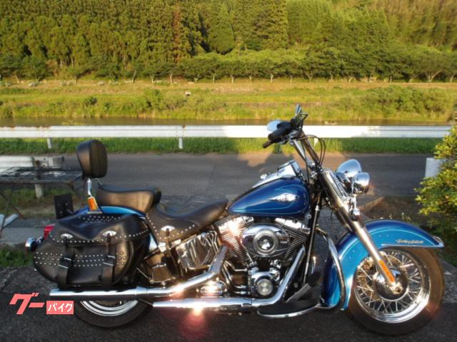 ＦＬＳＴＣ　ヘリテイジソフテイルクラシック　２０１０モデル