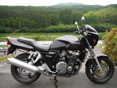ホンダ　ＣＢ１０００Ｓｕｐｅｒ　Ｆｏｕｒ　１９９３モデル　メッシュブレーキホース　Ｔ２用ビキニカウル