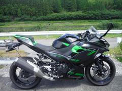 カワサキ　Ｎｉｎｊａ　４００　２０２３モデル　８ＢＬ−ＥＸ４００Ｌ　ＡＢＳ