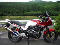 ホンダ　ＣＢ４００Ｓｕｐｅｒ　ボルドール　ＶＴＥＣ　Ｒｅｖｏ　２０１６モデル　カスタム多数