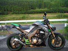 カワサキ　Ｚ１０００　逆車　マフラー　バックステップ　フェンダーレス　スクリーン　バーエンド
