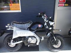 ホンダ　モンキー１２５　ＪＢ０５　シーンシルバーメタリック　５速