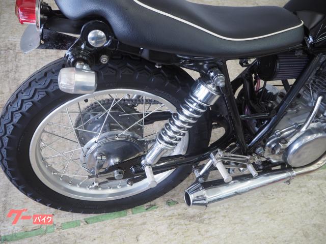 ヤマハ SR400 セパハン・カフェカスタム｜（株）ブラウニー