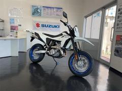 スズキ　ＤＲ−Ｚ４ＳＭ　試乗車有り