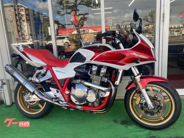 ＣＢ１３００Ｓｕｐｅｒ　ボルドール　ＡＢＳ　逆車　ＥＴＣ　ワイバンフルエキ　サブフレーム　グリップヒーター　ＵＳＢ電源　スクリーン