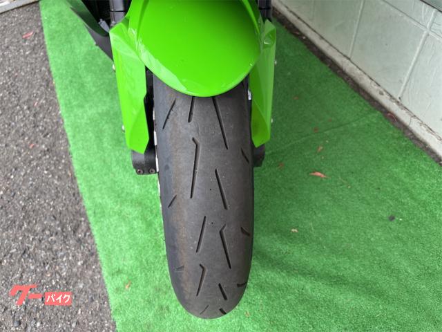 カワサキ Ninja ZX－6R ETC BEETサイレンサー