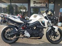 ＢＭＷ　Ｆ８００Ｒ
