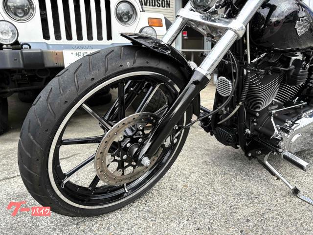 HARLEY－DAVIDSON FXCWC ソフテイルロッカー