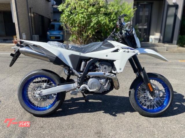 ＤＲ−Ｚ４ＳＭ　予約受付中