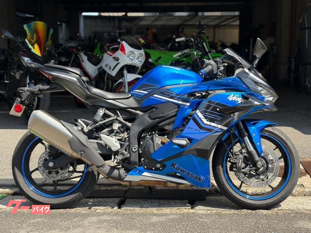 Ｎｉｎｊａ　ＺＸ−４Ｒ　ＳＥ　車検２年付