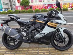 カワサキ　Ｎｉｎｊａ　ＺＸ−４Ｒ　ＳＥ