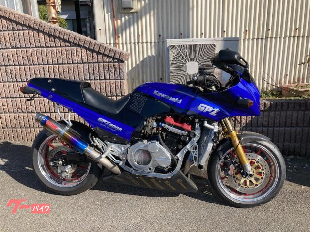 カワサキ ＧＰＺ９００Ｒ ナイトロンサス ウイリースイングアーム