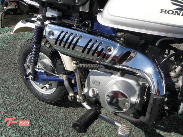 ホンダ モンキー AB27型フューエルインジェクション タイヤ前後