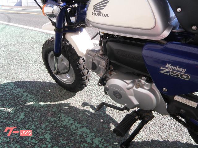 ホンダ モンキー AB27型フューエルインジェクション タイヤ前後