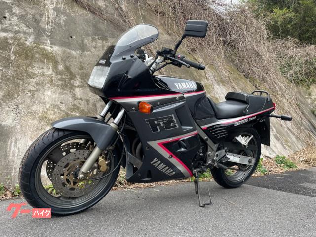 ヤマハ ＦＺ７５０ 前後タイヤ新品 フルカウル ノーマル車(福岡県